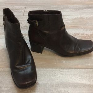 Like Claiborne Brown Ankle Boots